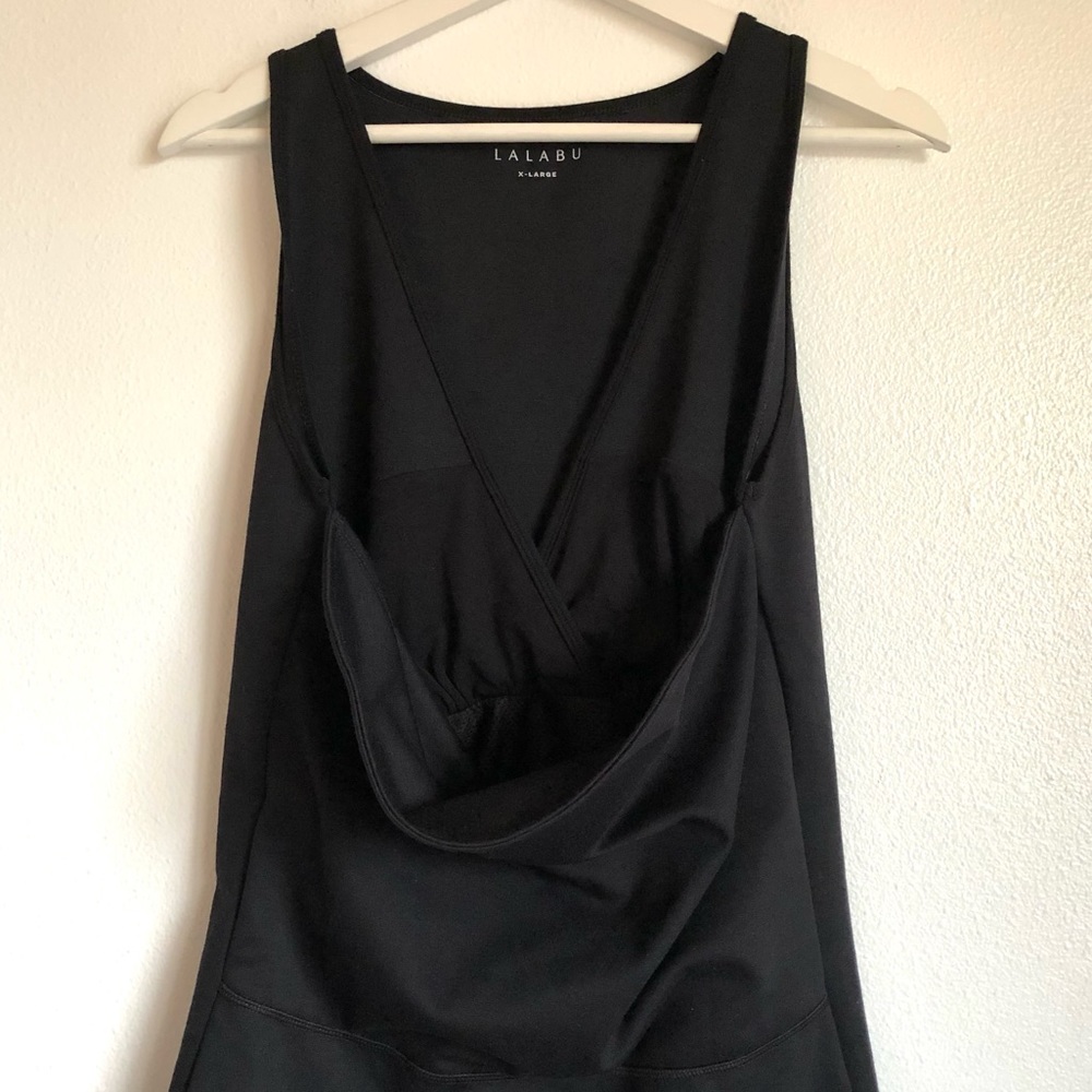 Lalabu Soothe Shirt Sleeveless Top | Black Size Medium - Picture 2 of 10